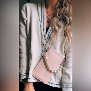 Authentic CHLOÉ crossbody / wallet on chain
